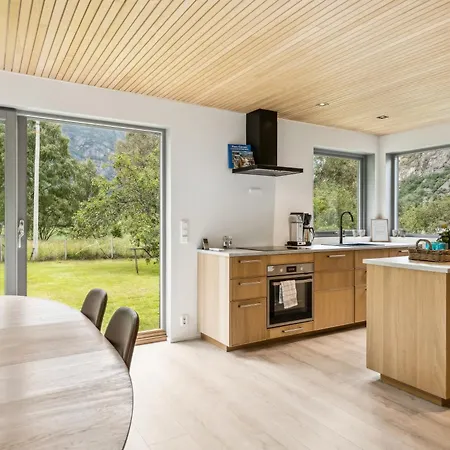 Jordeplegarden - Part Of A Farm - Two Buildings - Close To Flam * Lærdalsøyri