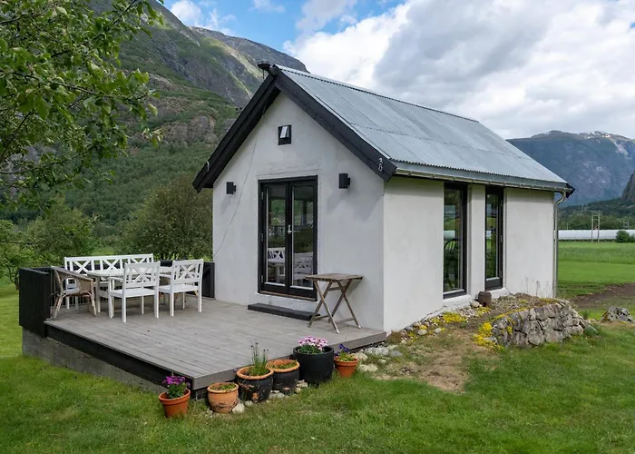 Hébergement de vacances Jordeplegarden - Part Of A Farm - Two Buildings - Close To Flam *