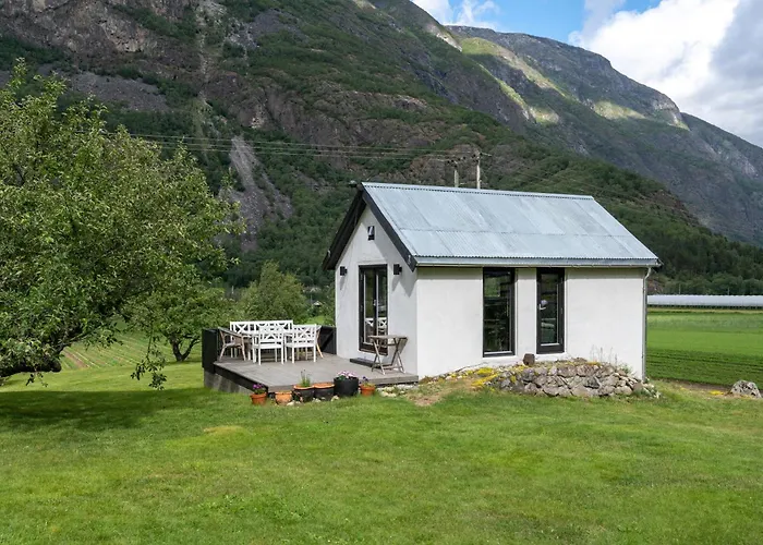 Jordeplegarden - Part Of A Farm - Two Buildings - Close To Flam Hébergement de vacances *