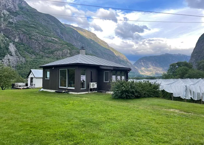 Jordeplegarden - Part Of A Farm - Two Buildings - Close To Flam Dom wakacyjny *
