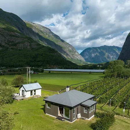 Casa vacanze Jordeplegarden - Part Of A Farm - Two Buildings - Close To Flam